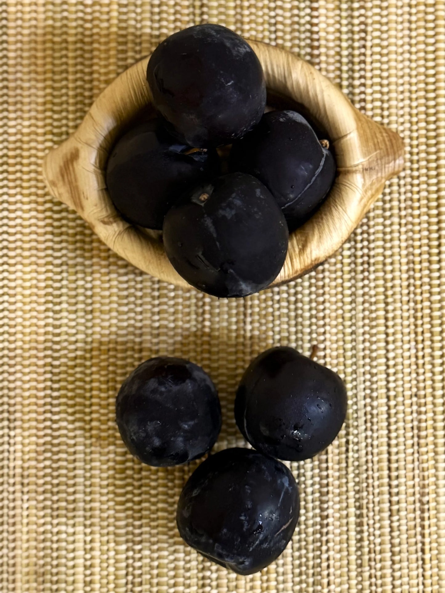 Black Amber Plum